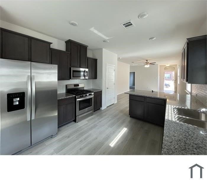 2304 Pyrite Dr - Photo 3 of 17