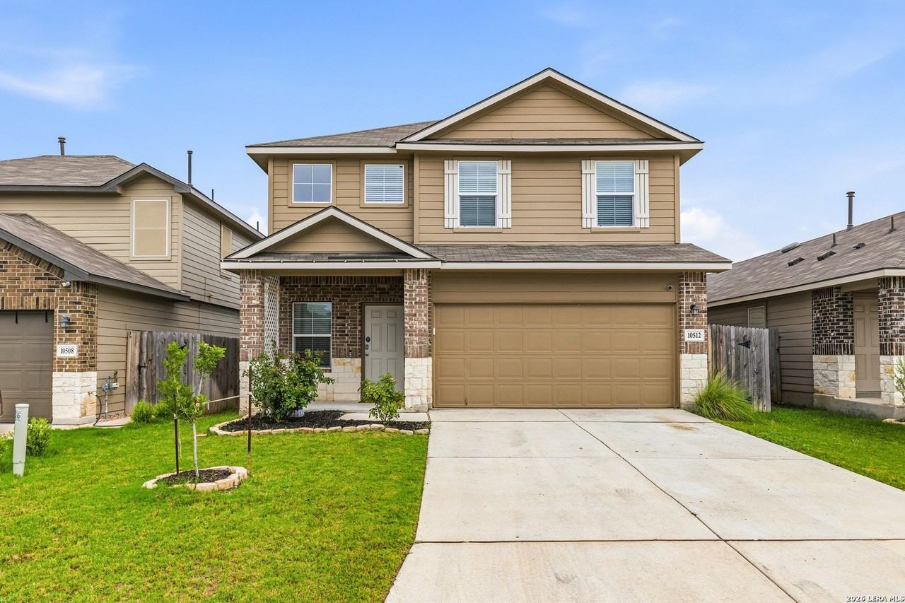 10512 Gala Blvd - Photo 2 of 49