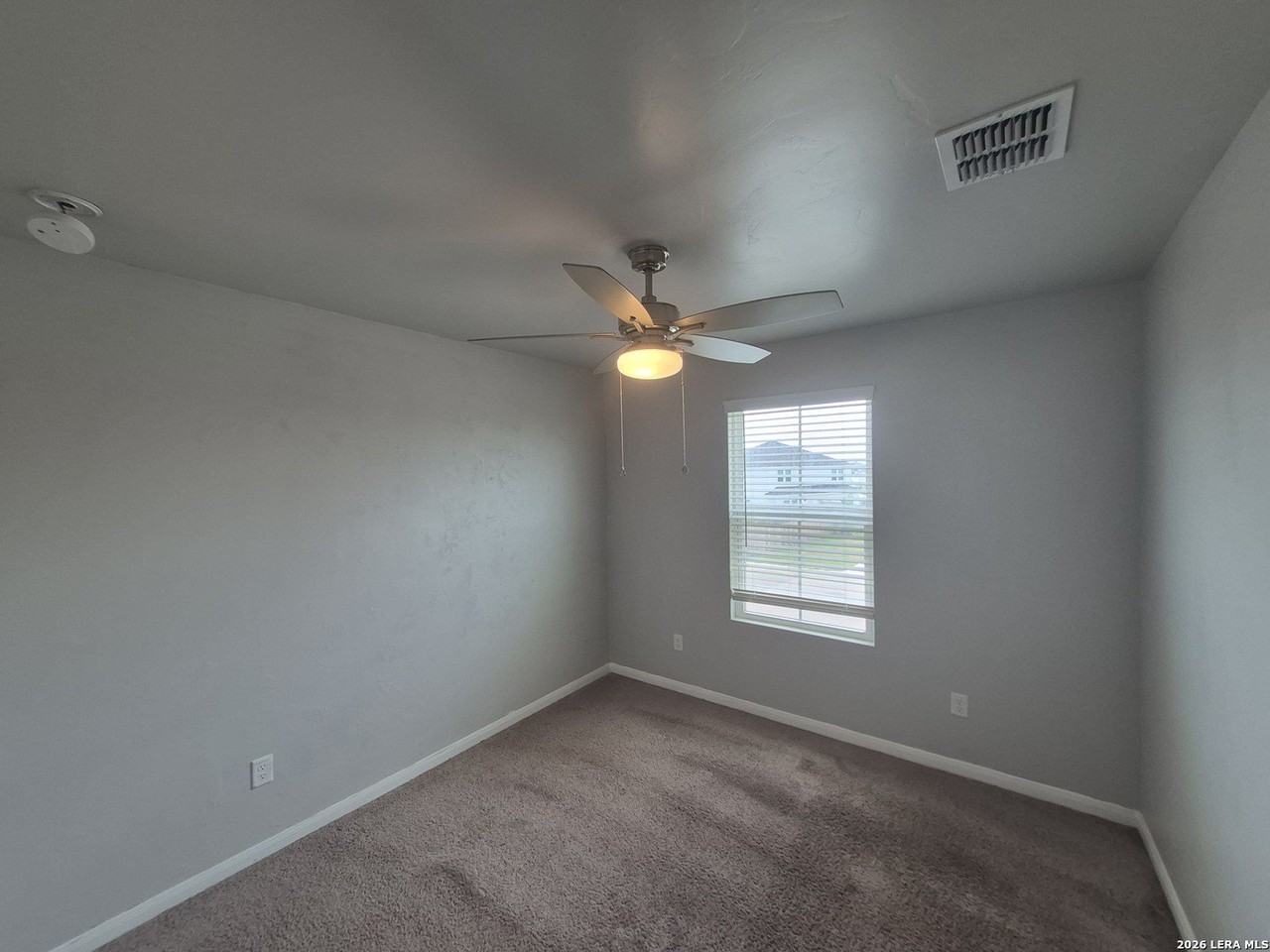 13023 Kathleen St - Photo 6 of 26