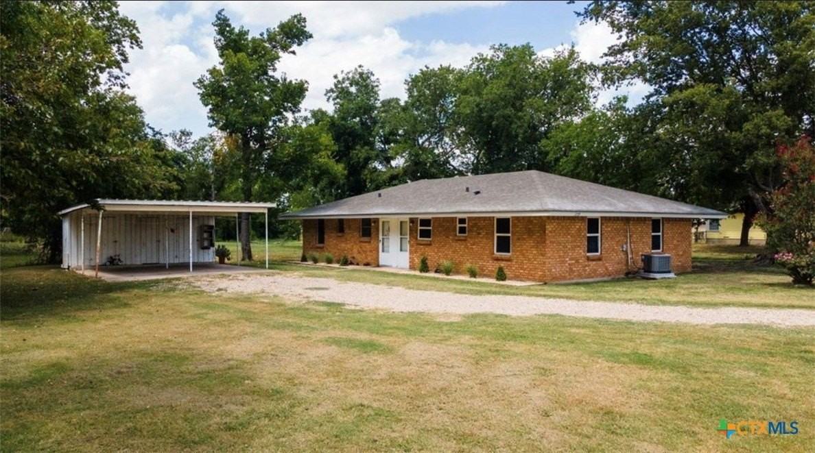 2109 W Avenue B #A - Photo 2 of 11