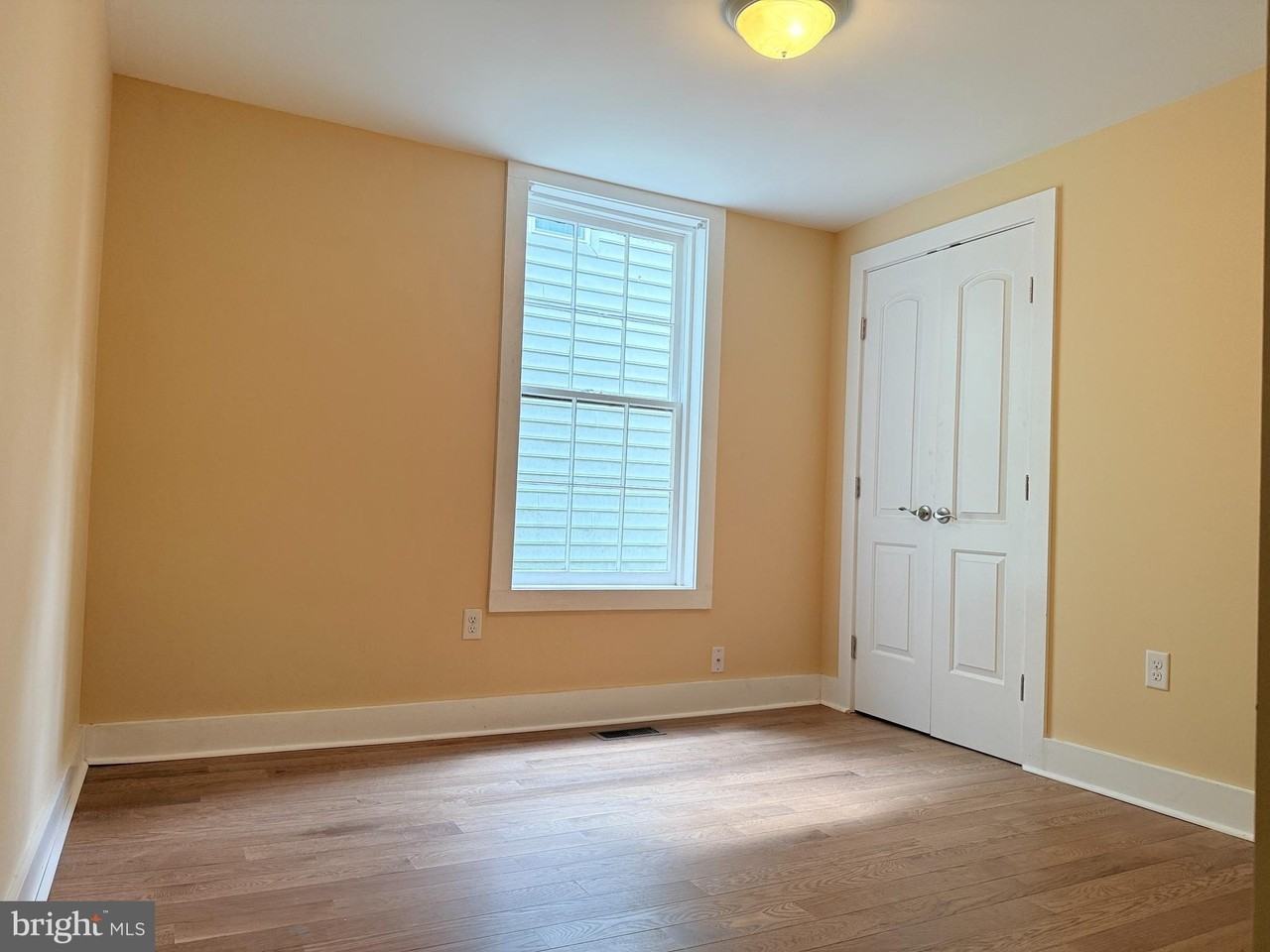 107 Nw Front St - Photo 6 of 10