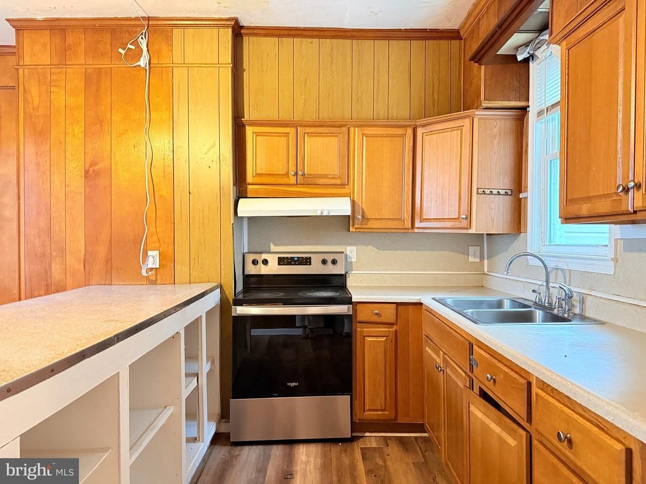 200 Se 2nd St - Photo 4 of 12