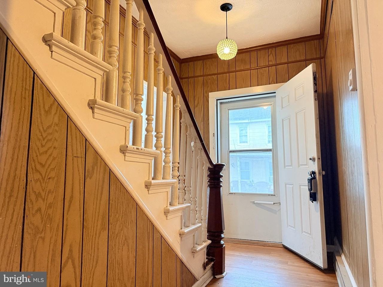 200 Se 2nd St - Photo 6 of 12