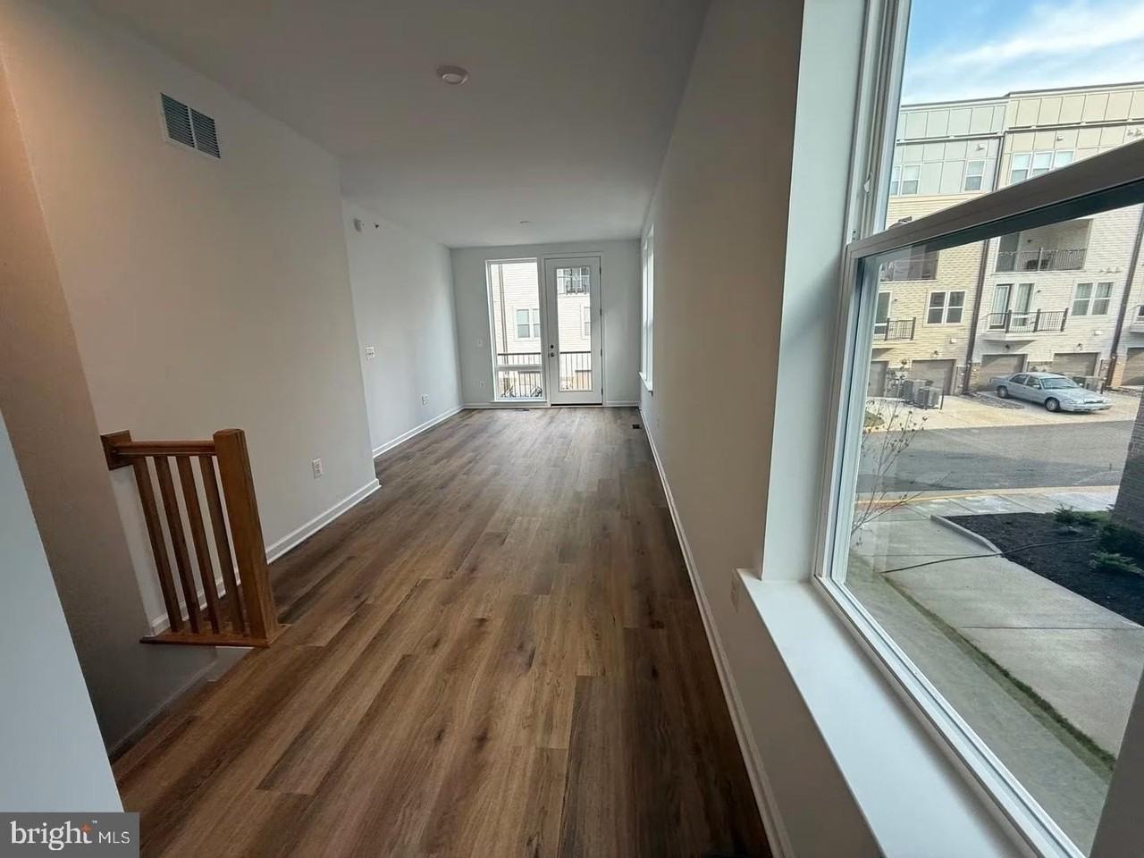 2528 Neabsco Common Pl - Photo 4 of 5