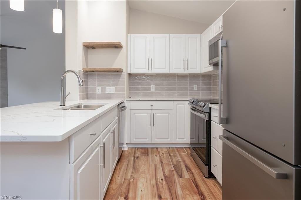 3725 Morris Farm Dr #3B - Photo 5 of 11