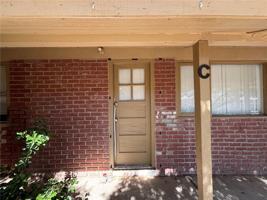 featured image of 914 Grandview Ave