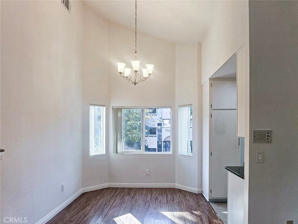 430 E Valencia Ave - Photo 6 of 18