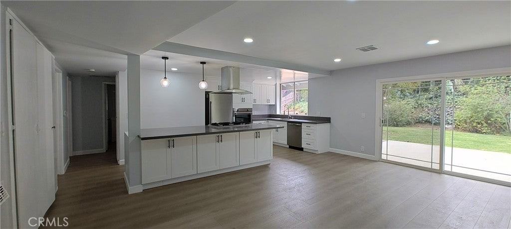 2834 Adelita Dr - Photo 2 of 9