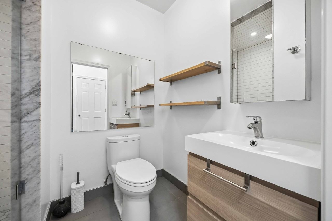 671 Saint Clair Avenue West #A - Photo 4 of 12