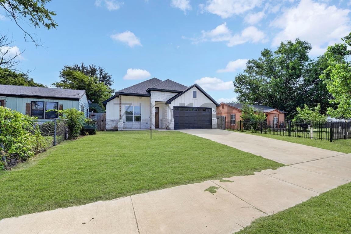4941 Townsend Dr - Photo 2 of 25