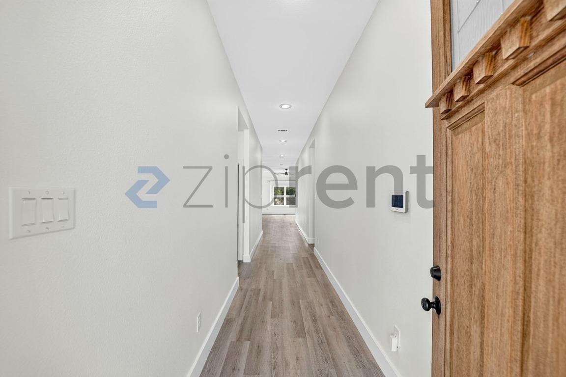 4941 Townsend Dr - Photo 5 of 25