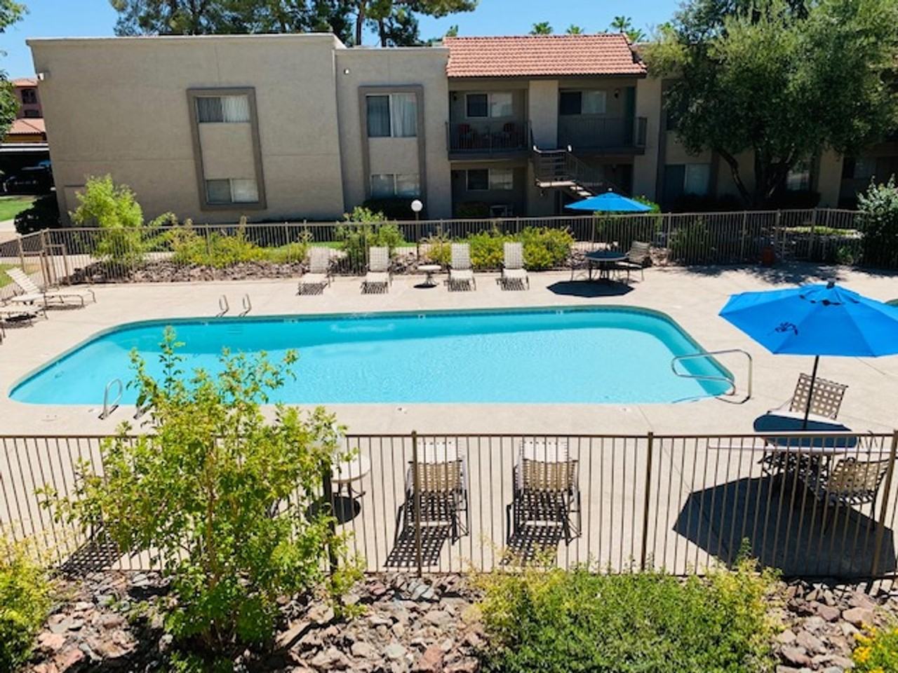 Desert Springs Apartments - Photo 7 of 47