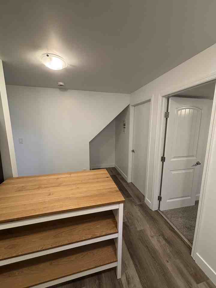6404 119 Ave Nw - Photo 7 of 33