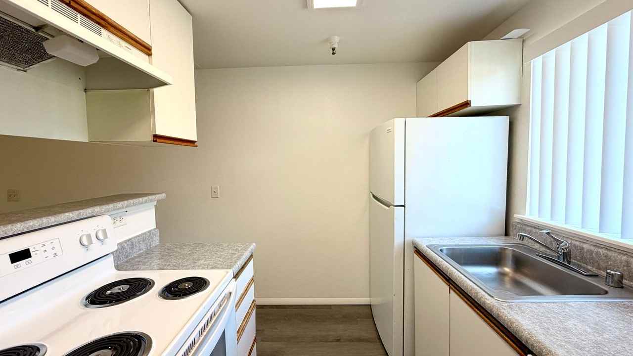 Clearwater Ridge Apartments - Photo 5 of 13