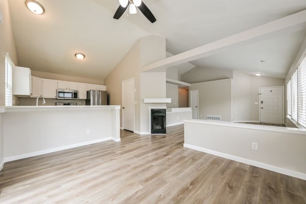 7165 Routt St - Photo 5 of 17