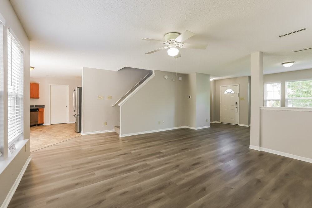 10841 Zimmerman Ln - Photo 5 of 17