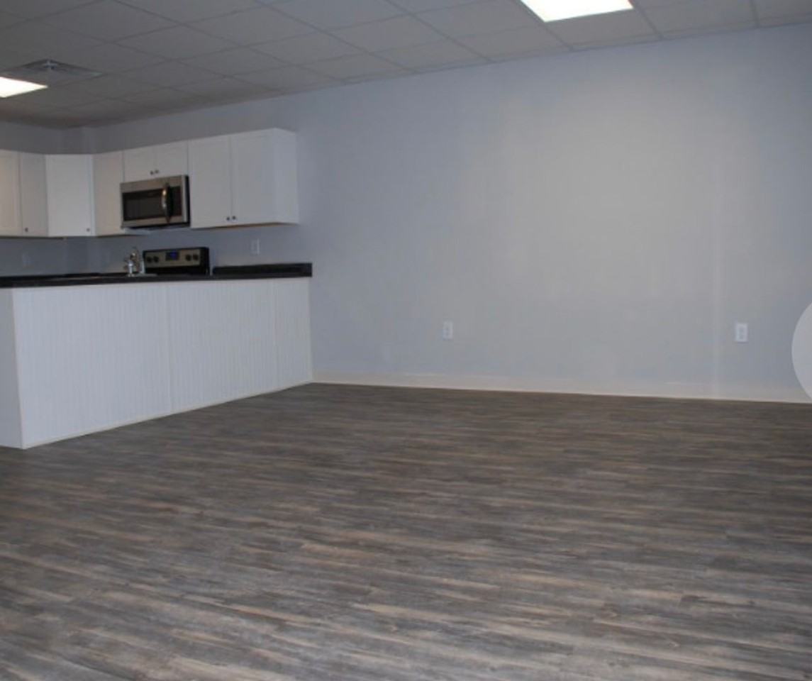 330 Rose Street - Photo 3 of 50