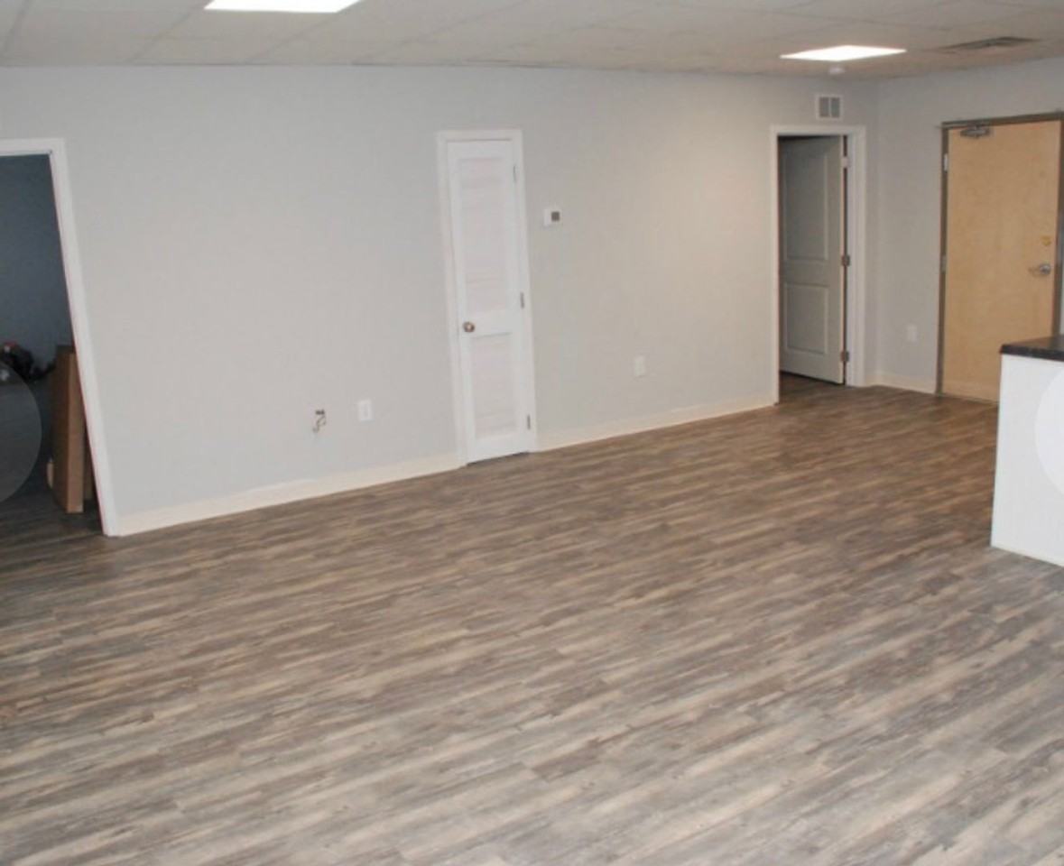 330 Rose Street - Photo 5 of 50