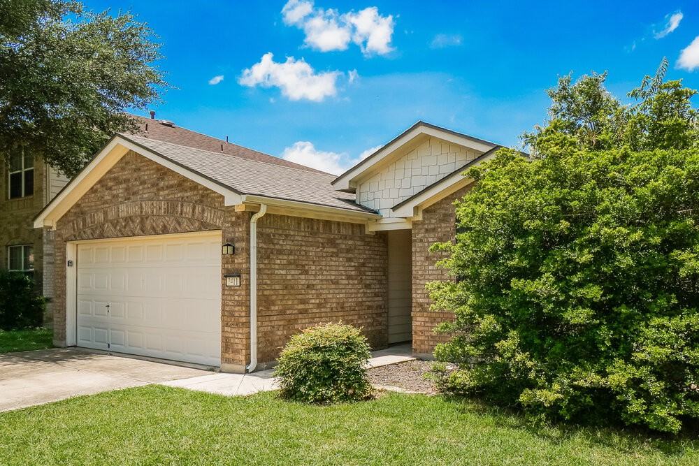 3411 Maguey Trl - Photo 3 of 16