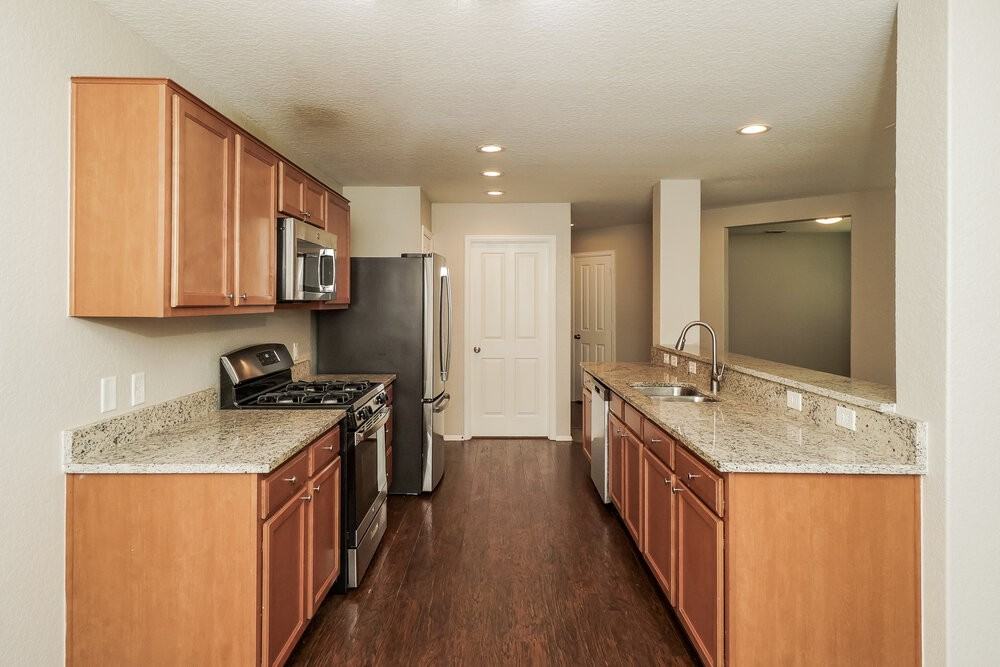 3411 Maguey Trl - Photo 7 of 16
