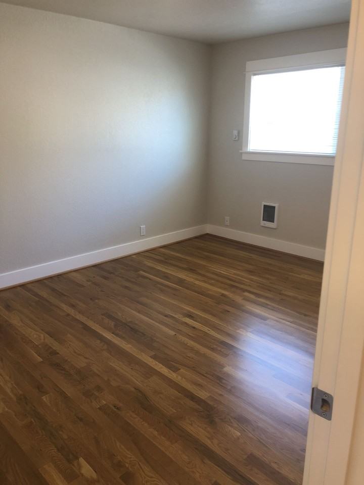 1603 Se Taggart St #3 - Photo 5 of 21