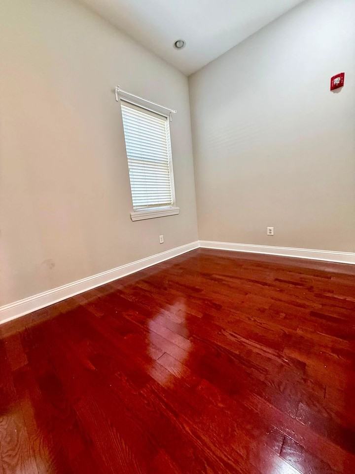 1456 E. Columbia Avenue &              1611 - Photo 7 of 27