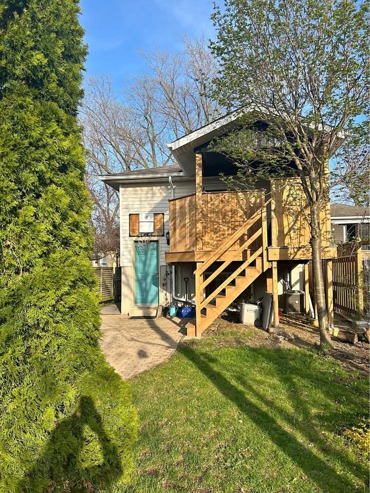 49 B Thomas Street #2 - Photo 5 of 18