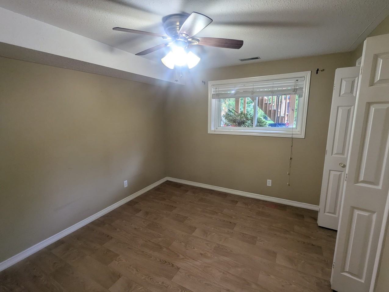 49 B Thomas Street #2 - Photo 4 of 18