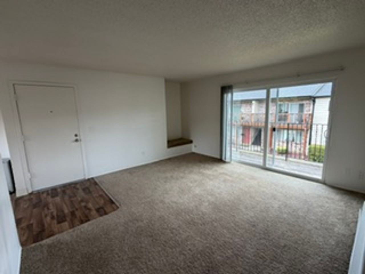 Comfortable Beaverton Living in a Convenient Location! - Photo 6 of 21