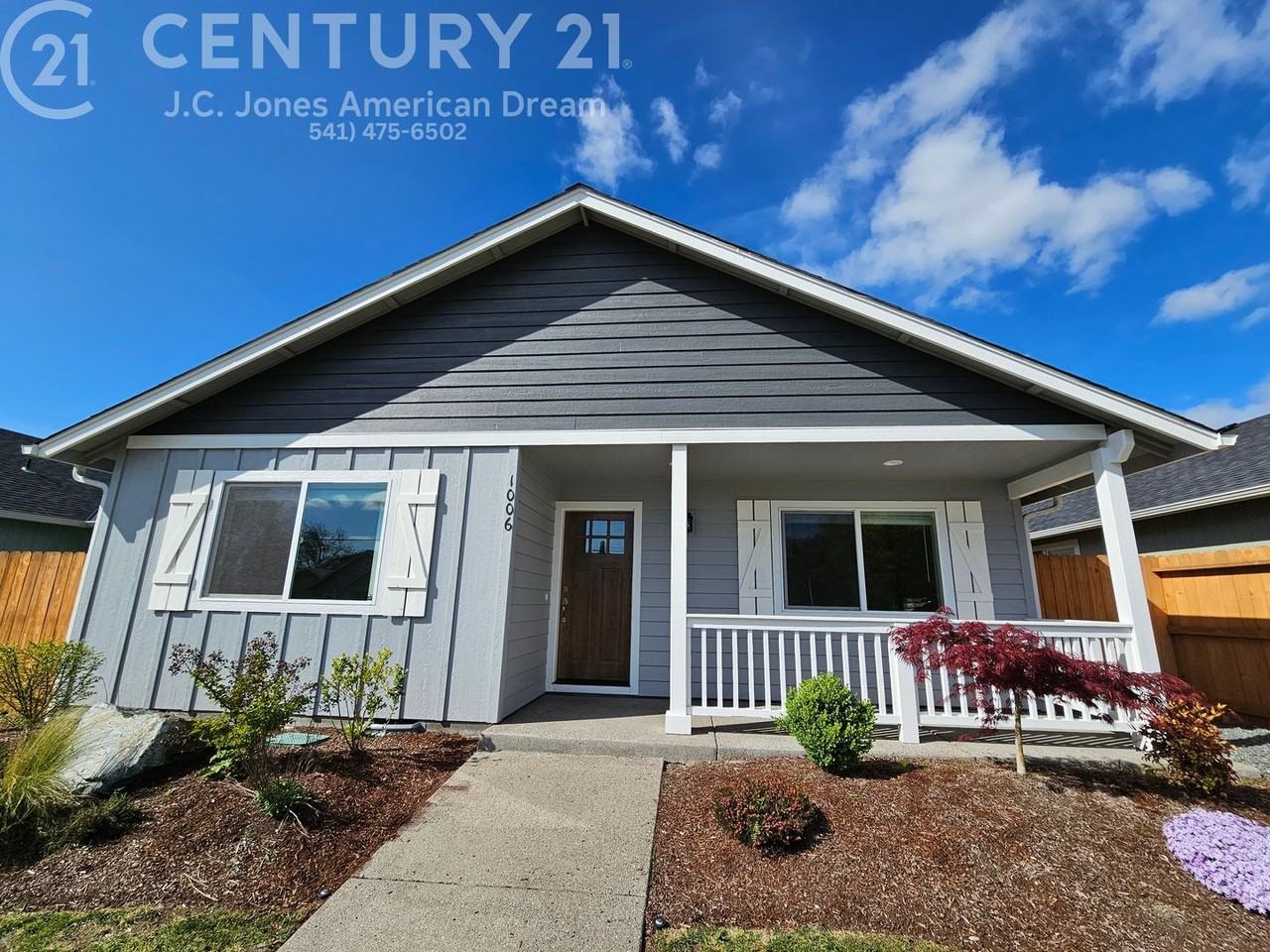 1006 Sw L St - Photo 2 of 21