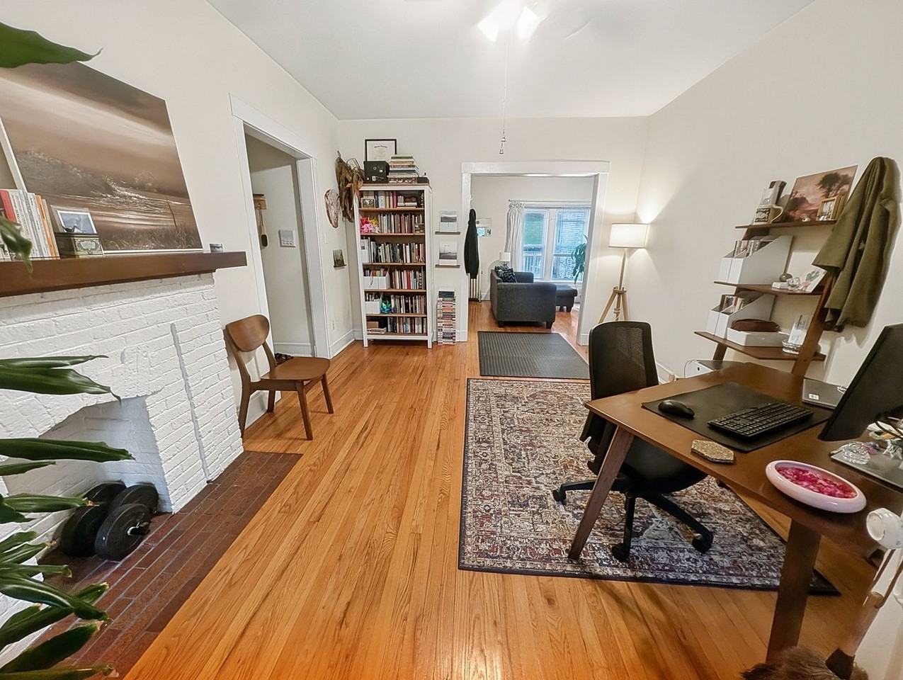 1306 W Rosemont Ave - Photo 7 of 14