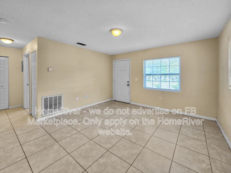 1111 Tuskegee St #A - Photo 5 of 21