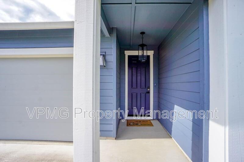 604 Nw 25th Way - Photo 3 of 42