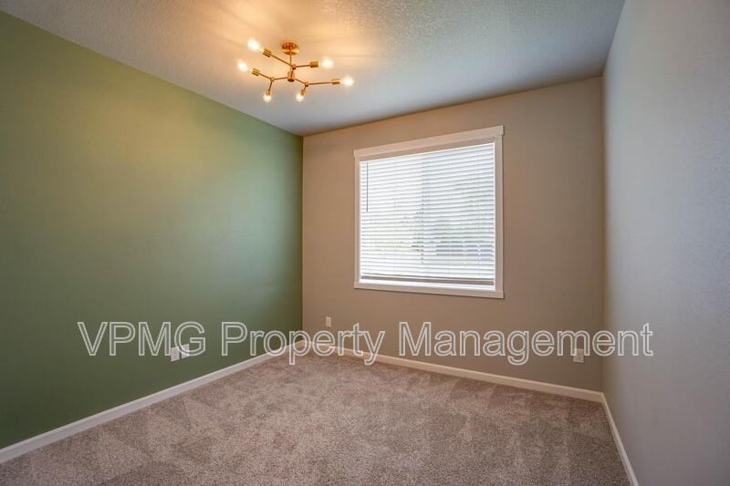 604 Nw 25th Way - Photo 6 of 42