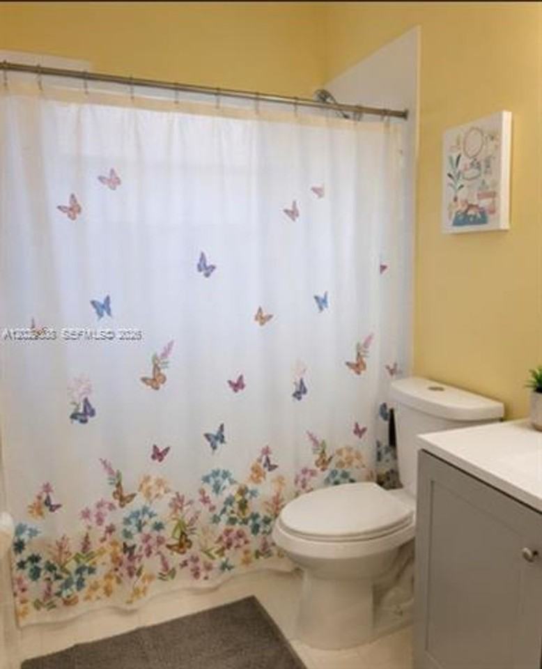 16143 Emerald Cove Rd - Photo 7 of 7