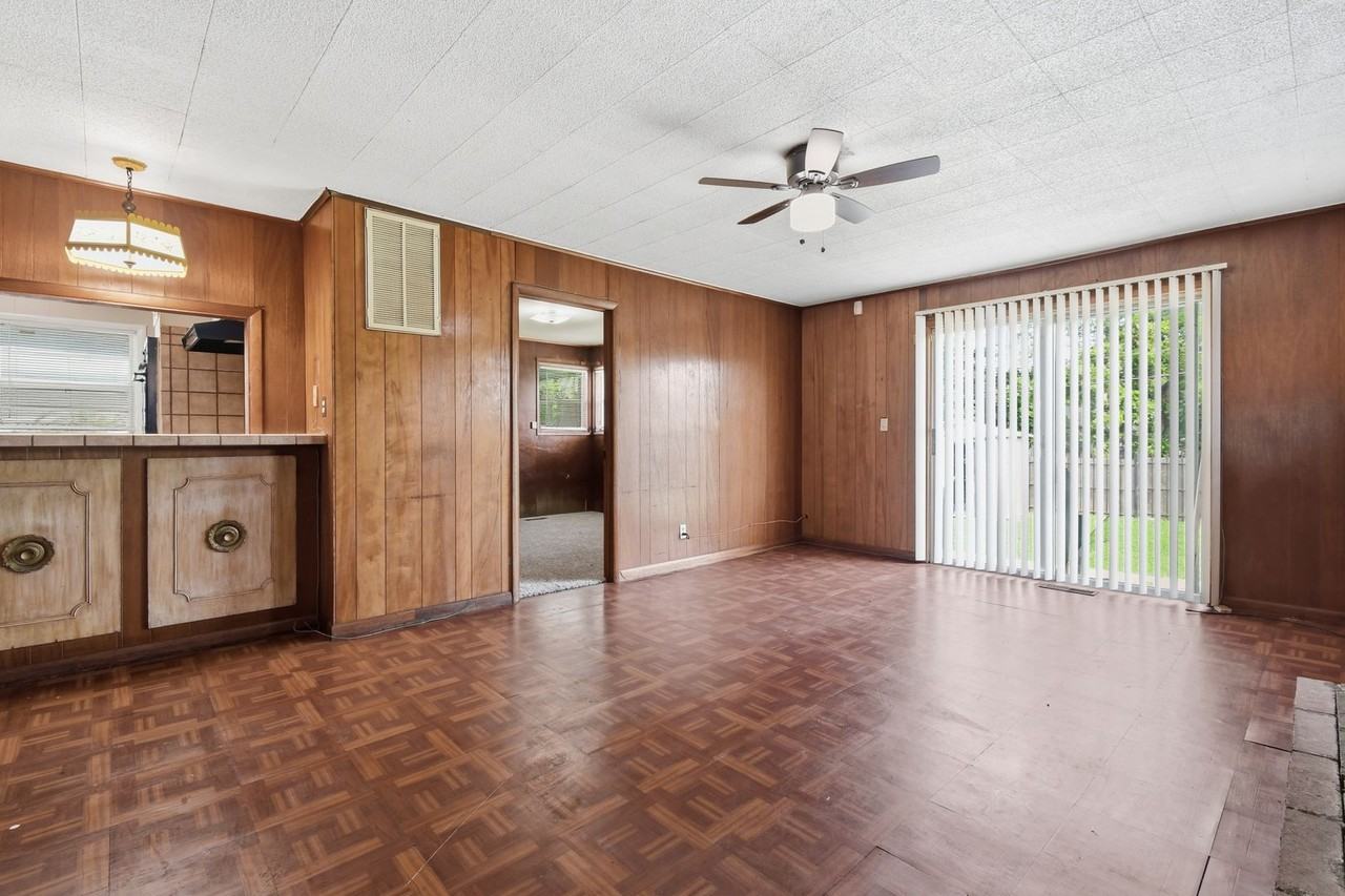 2159 E 28th St N - Photo 4 of 23
