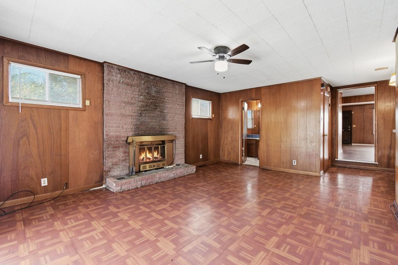 2159 E 28th St N - Photo 6 of 23