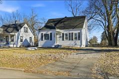 1582 Vendome Dr S - Photo 1 of 1