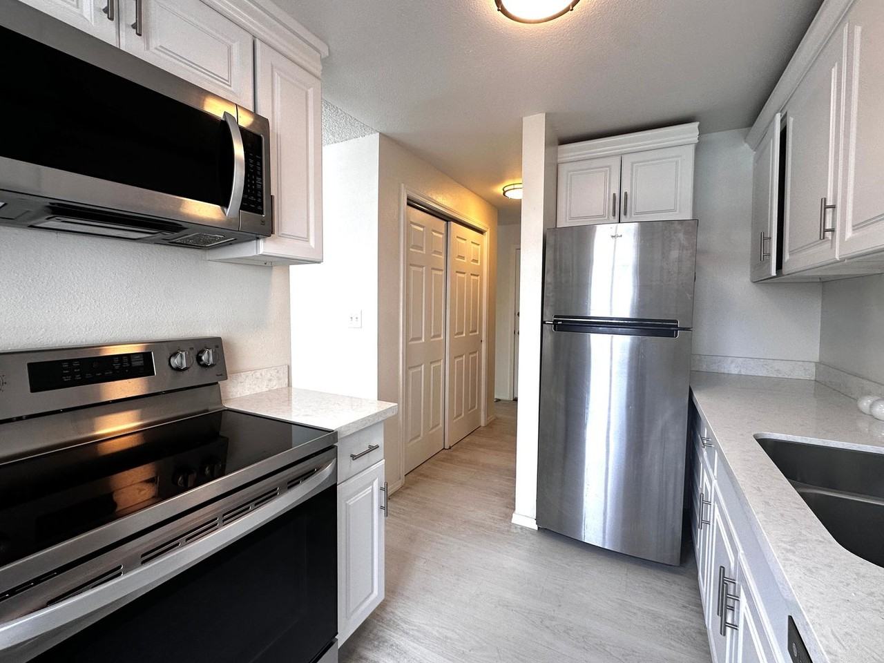 9030 Seward Park Ave S #203 - Photo 4 of 41