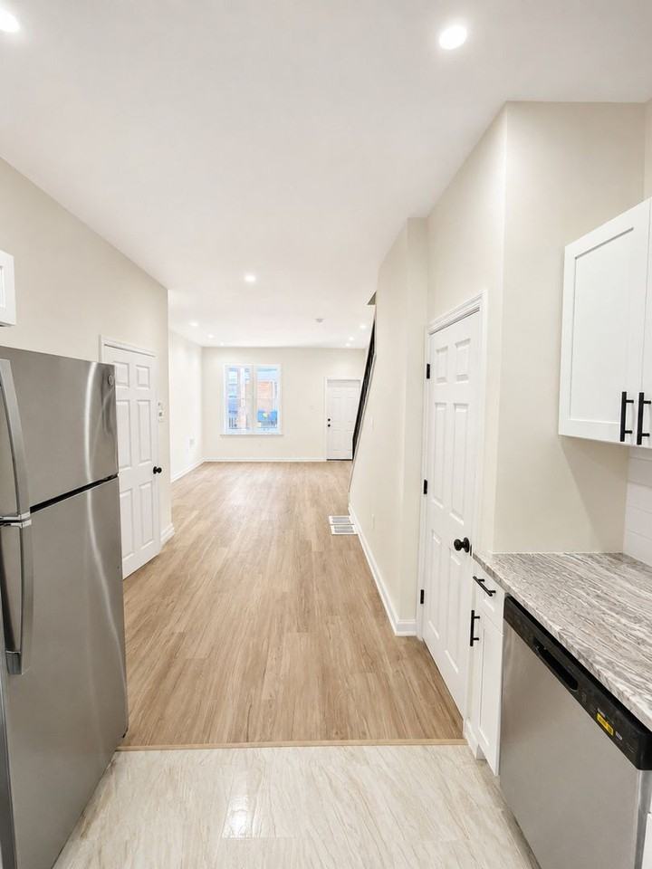 3029 Redner St - Photo 3 of 18