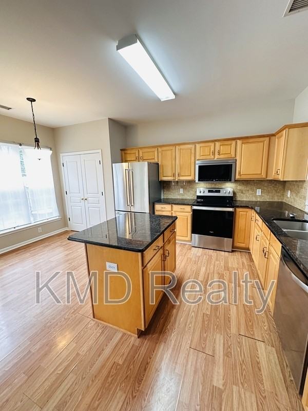 8419 Heron Glen Dr - Photo 2 of 14