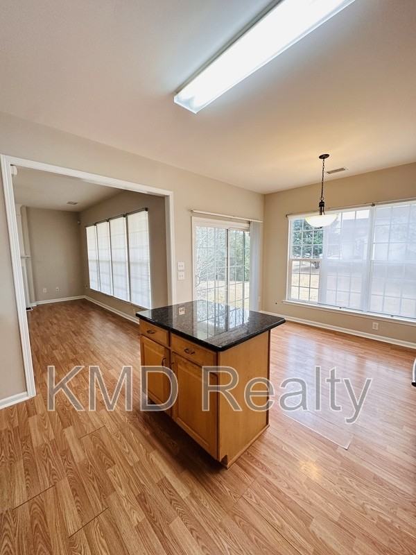8419 Heron Glen Dr - Photo 6 of 14