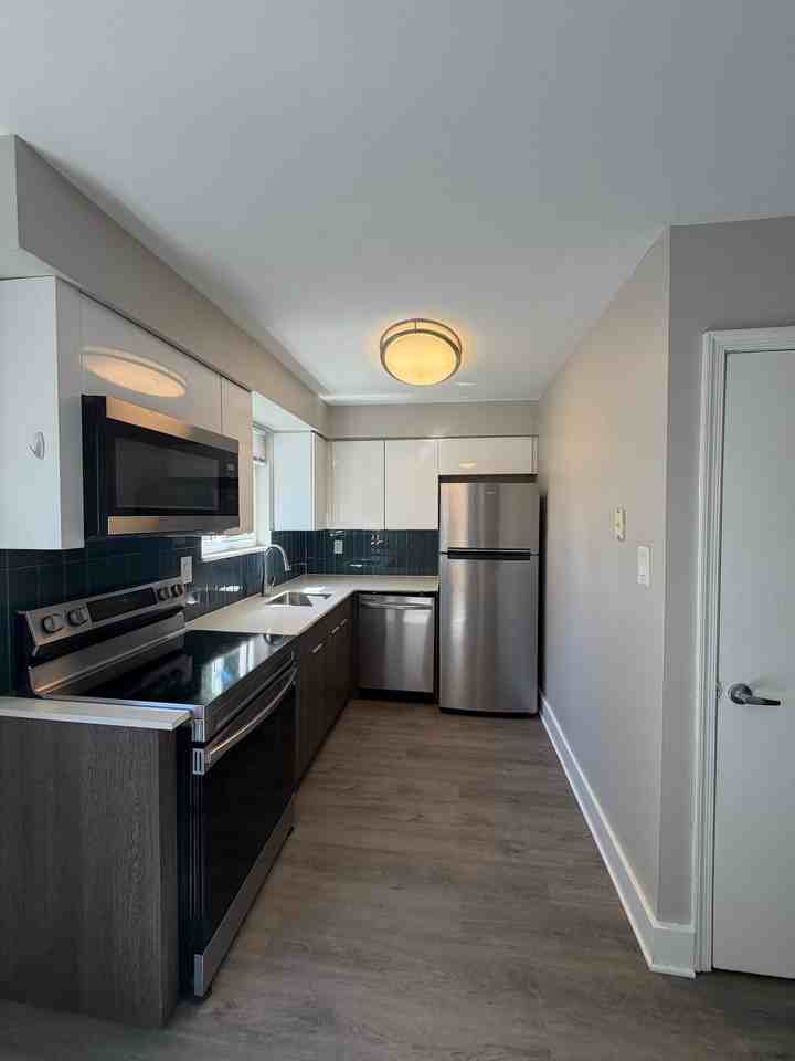 Livingstone Apartment Homes - Photo 2 of 8