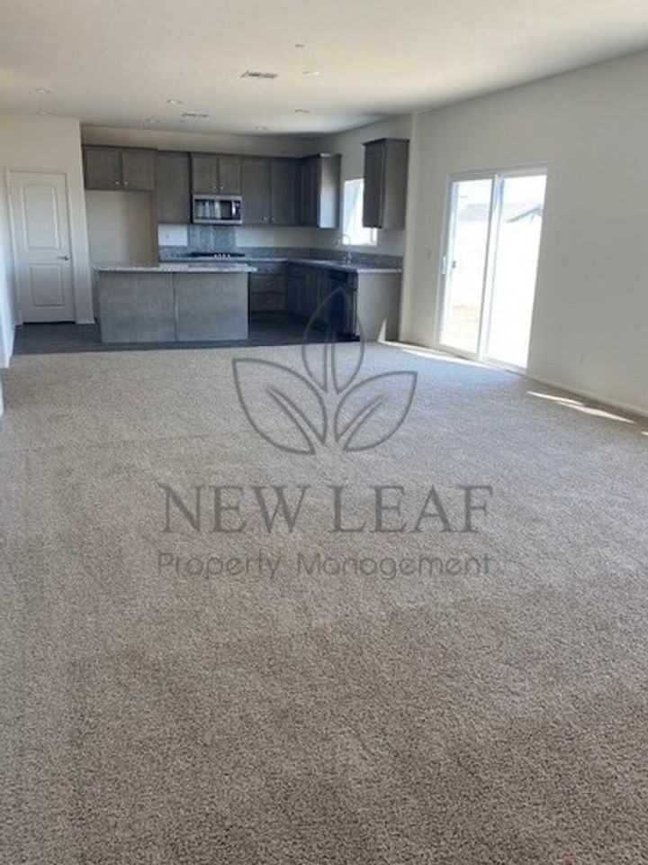 10599 Topaz Ave - Photo 7 of 14