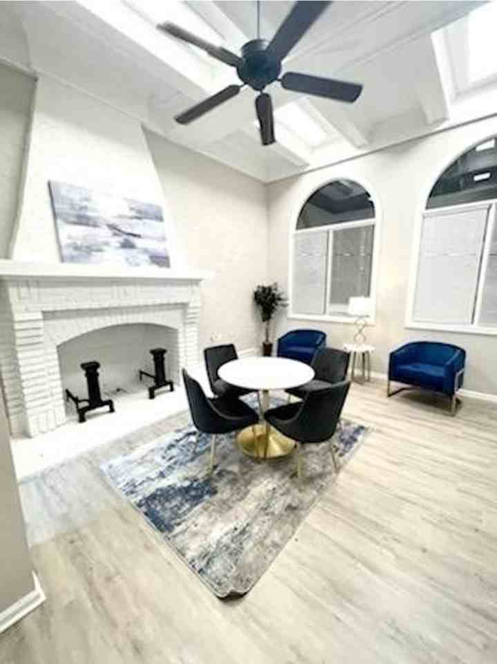 Bala Apartments - Photo 2 of 26