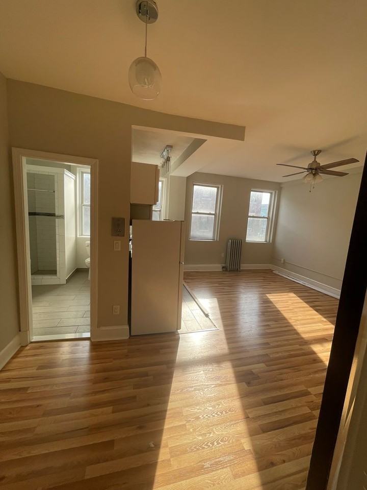 1185 Commonwealth Ave #12A