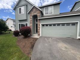 featured image of 2507 2507 - 2509 SW Cascade Mtn Ln