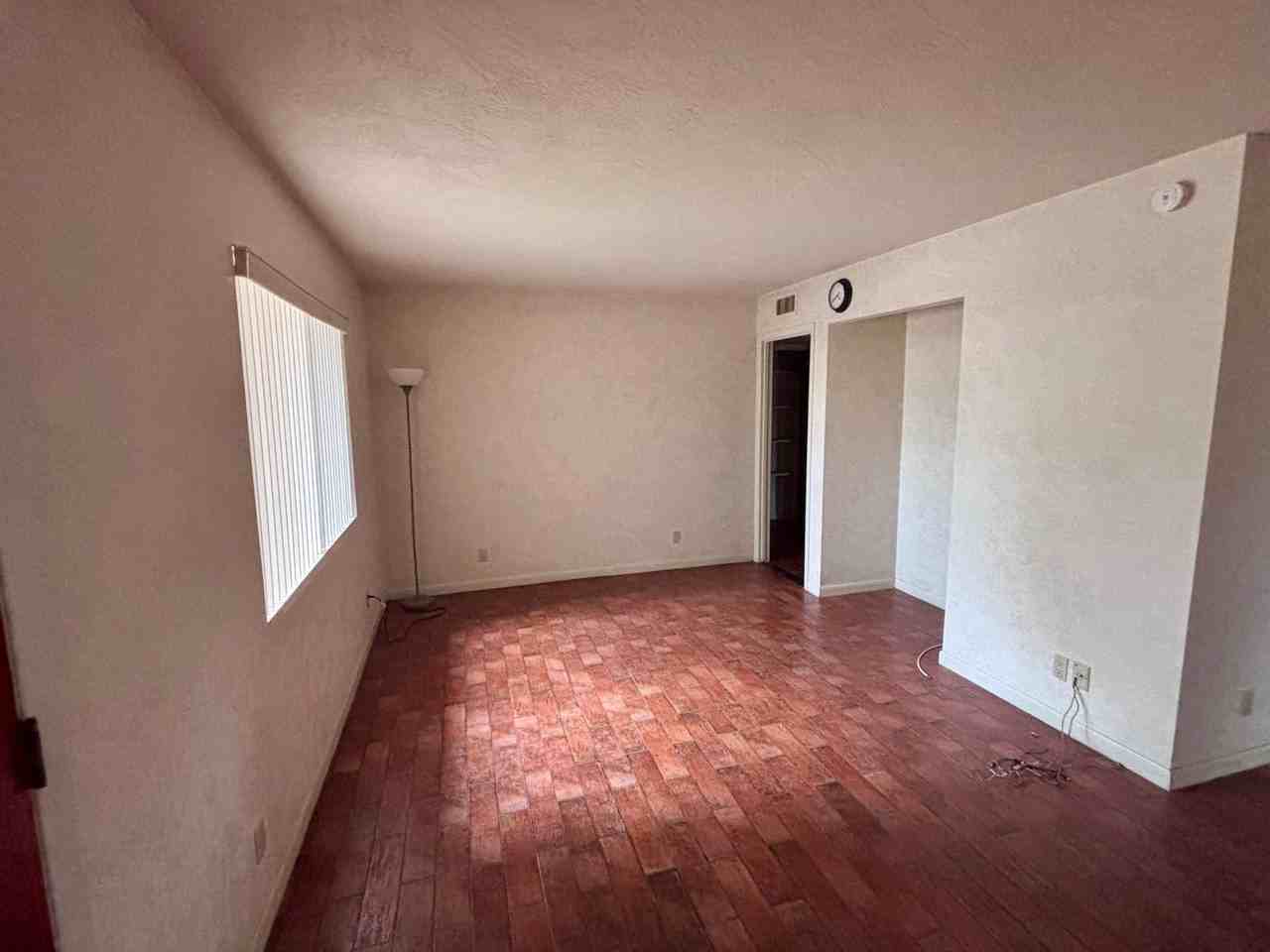 1322 1322 E 5 Star Blvd. - Photo 4 of 18