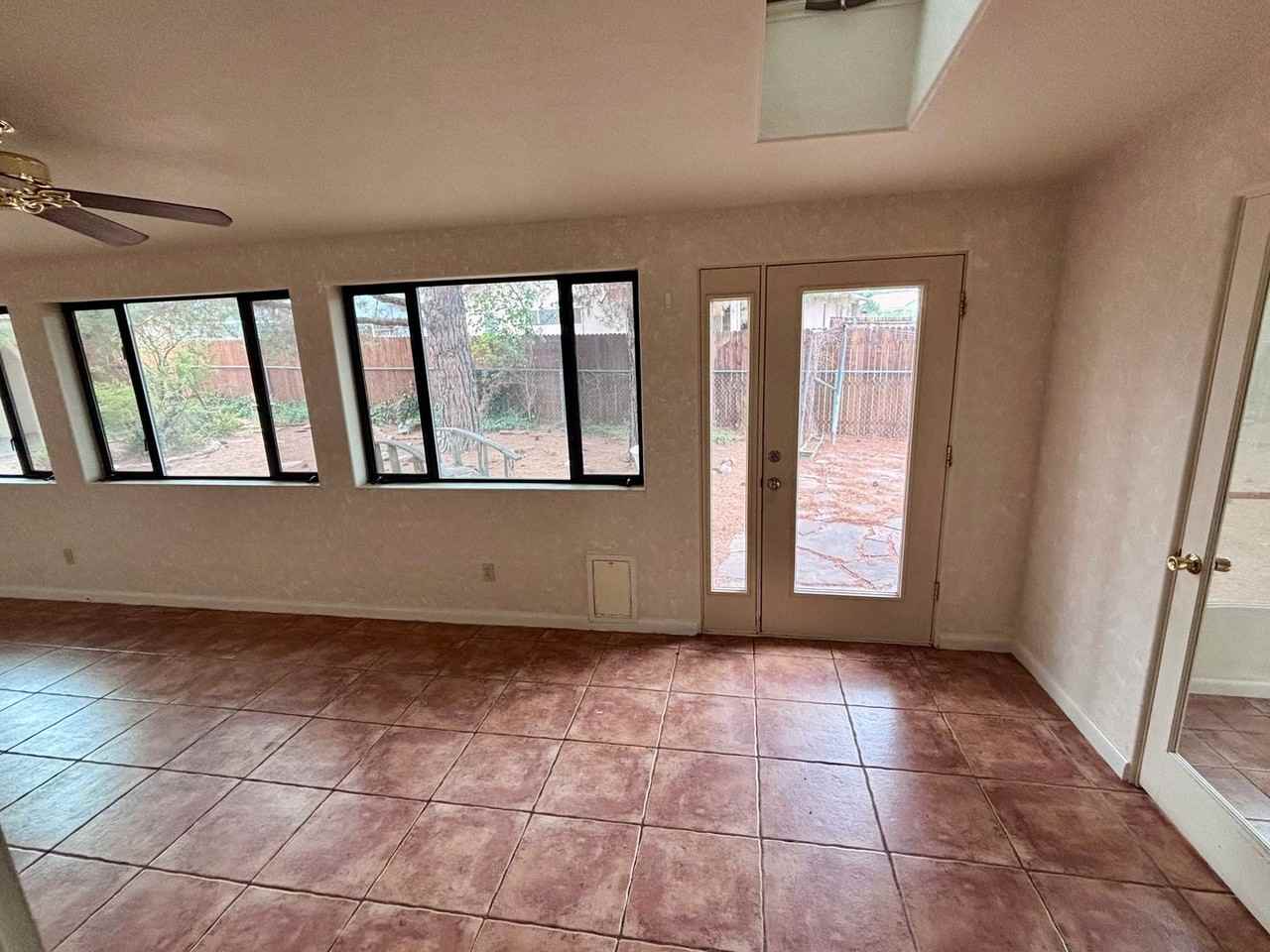 1322 1322 E 5 Star Blvd. - Photo 6 of 18