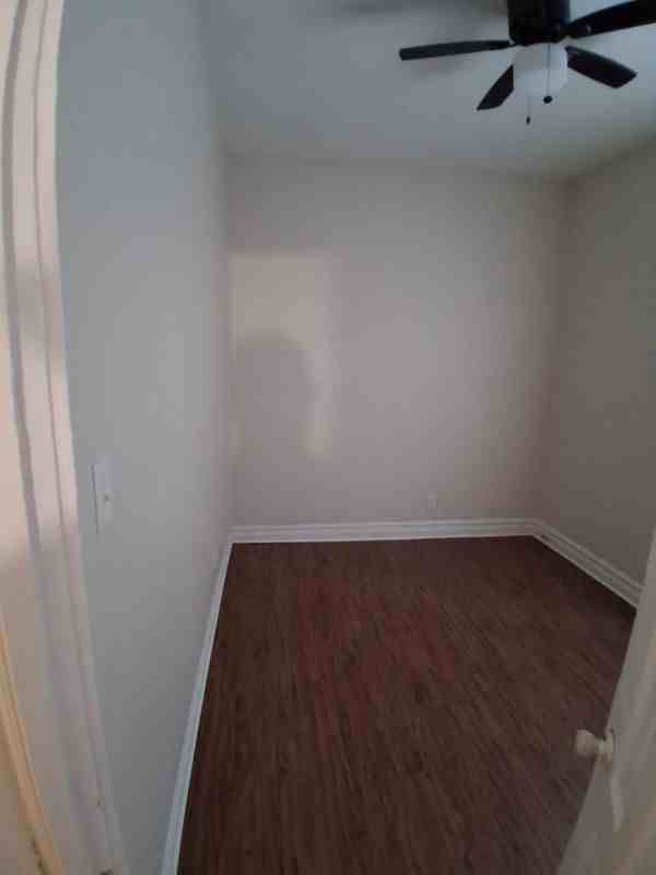 1009 W Garfield Blvd - Photo 7 of 17